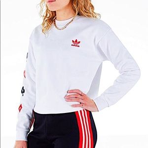✨Adidas Valentines Graphic Logo Sweater✨
